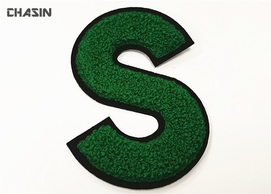 Зеленые заплаты вышивки синеля алфавита для курток университетской спортивной команды